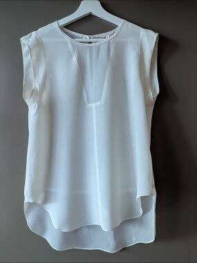 Silk Rebecca Taylor Size 8 Cream Layered Sleeveless V‑Neck Blouse "Charlie"